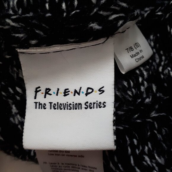 Friends 3 Piece Bundle of Beanie Leggings and Hoodie - Picture 10 of 11